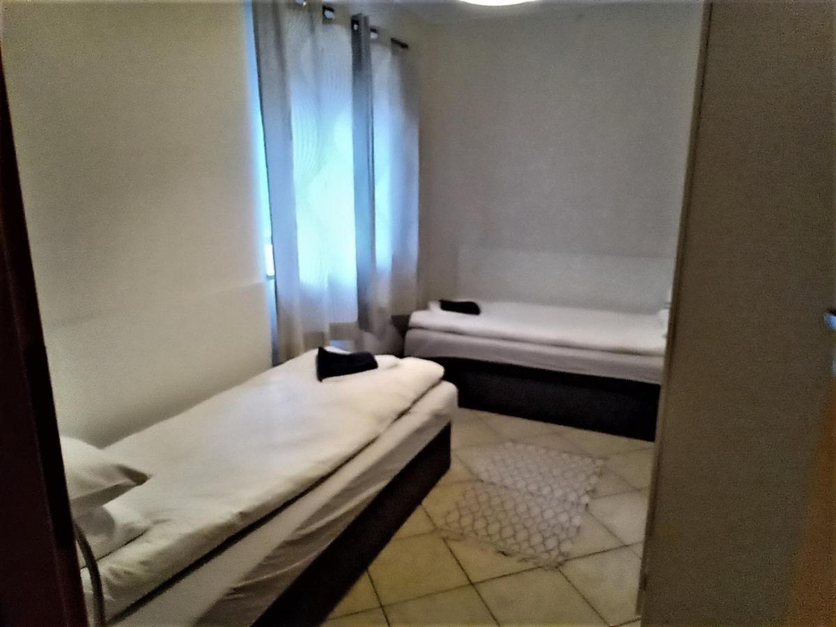 Niedzwiady Male 14 B Villa Ślesin Exterior foto
